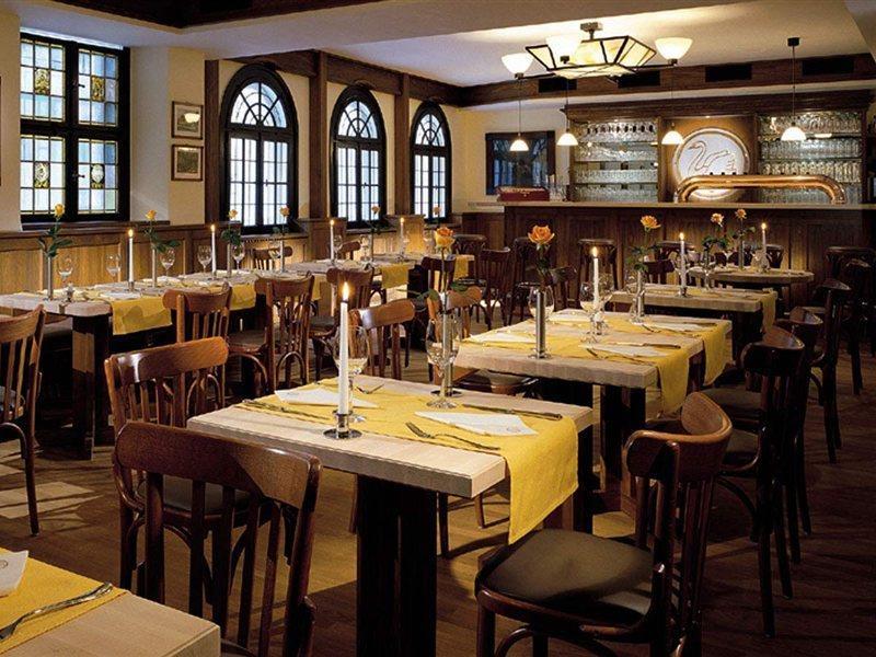 Hotel Elephant Weimar, Autograph Collection Exterior photo Restaurant interior