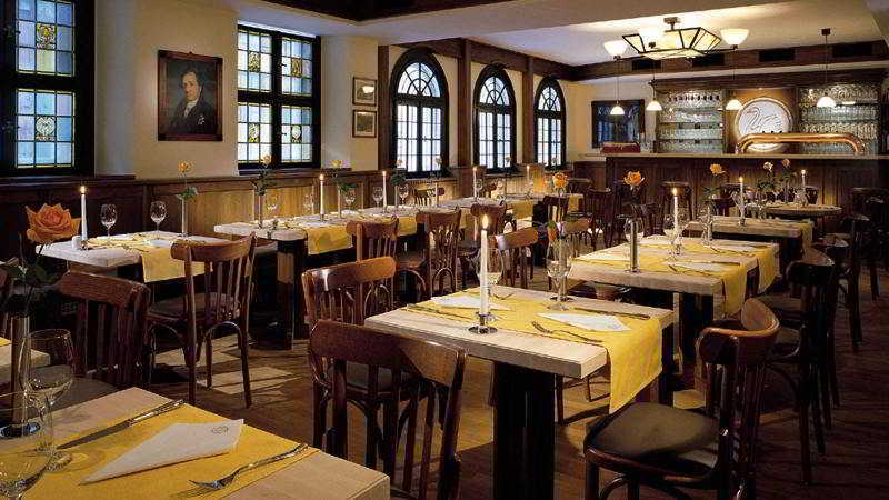 Hotel Elephant Weimar, Autograph Collection Exterior photo Restaurant